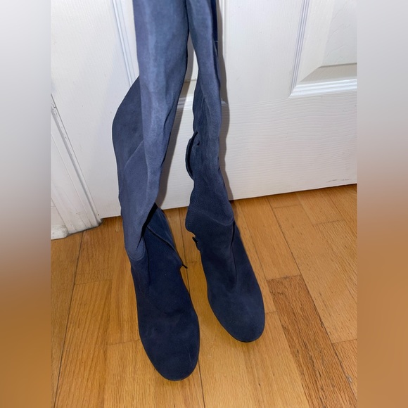 Kenneth Cole Reaction Knee High Boots - Picture 2 of 7